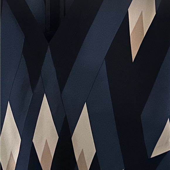 100% SILK MARC BY  MARC JACOBS   PREPPY  V NECK VEST XS - Picture 4 of 4